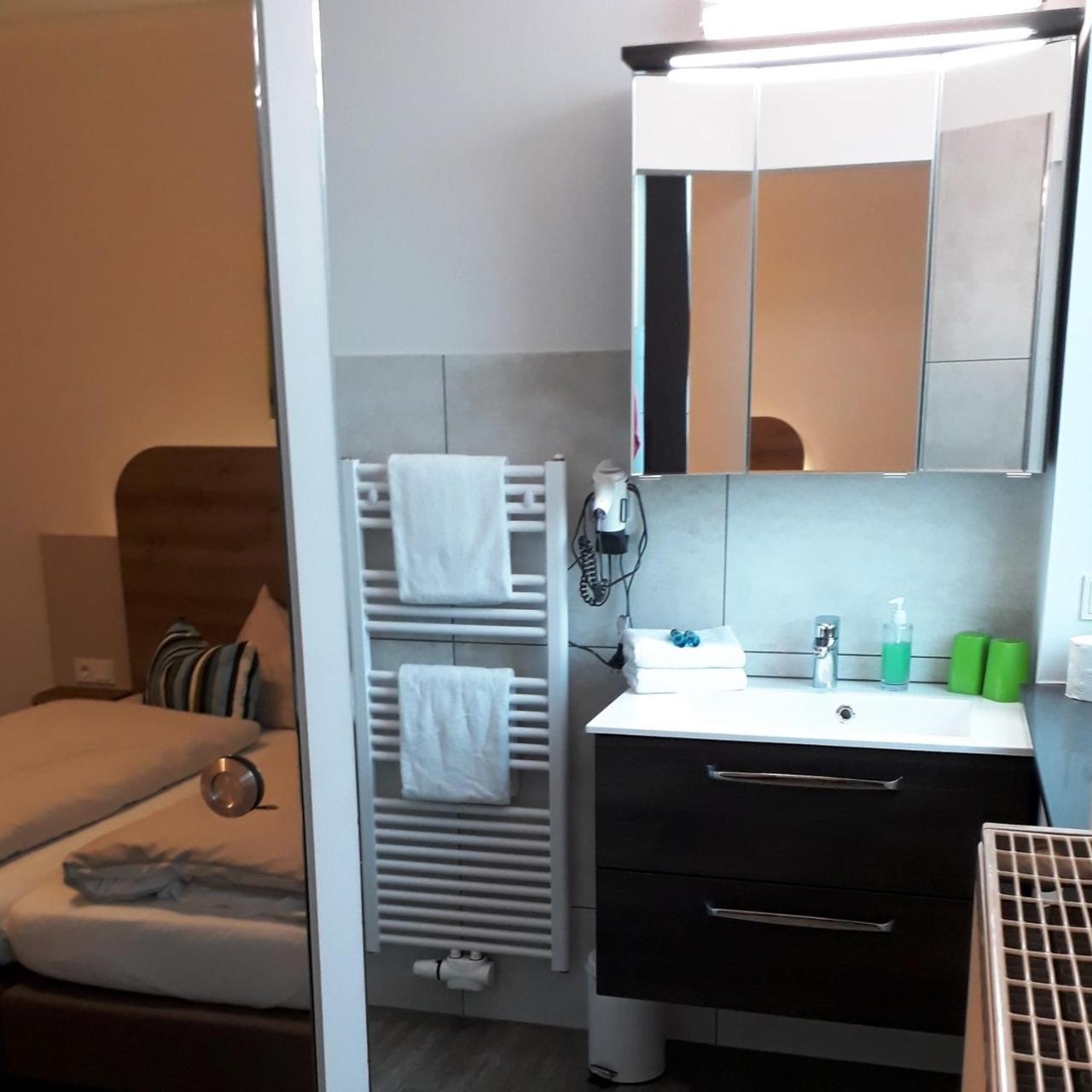 Hotel M24 - Alle Zimmer Mit Kuechenzeile Фехта Экстерьер фото